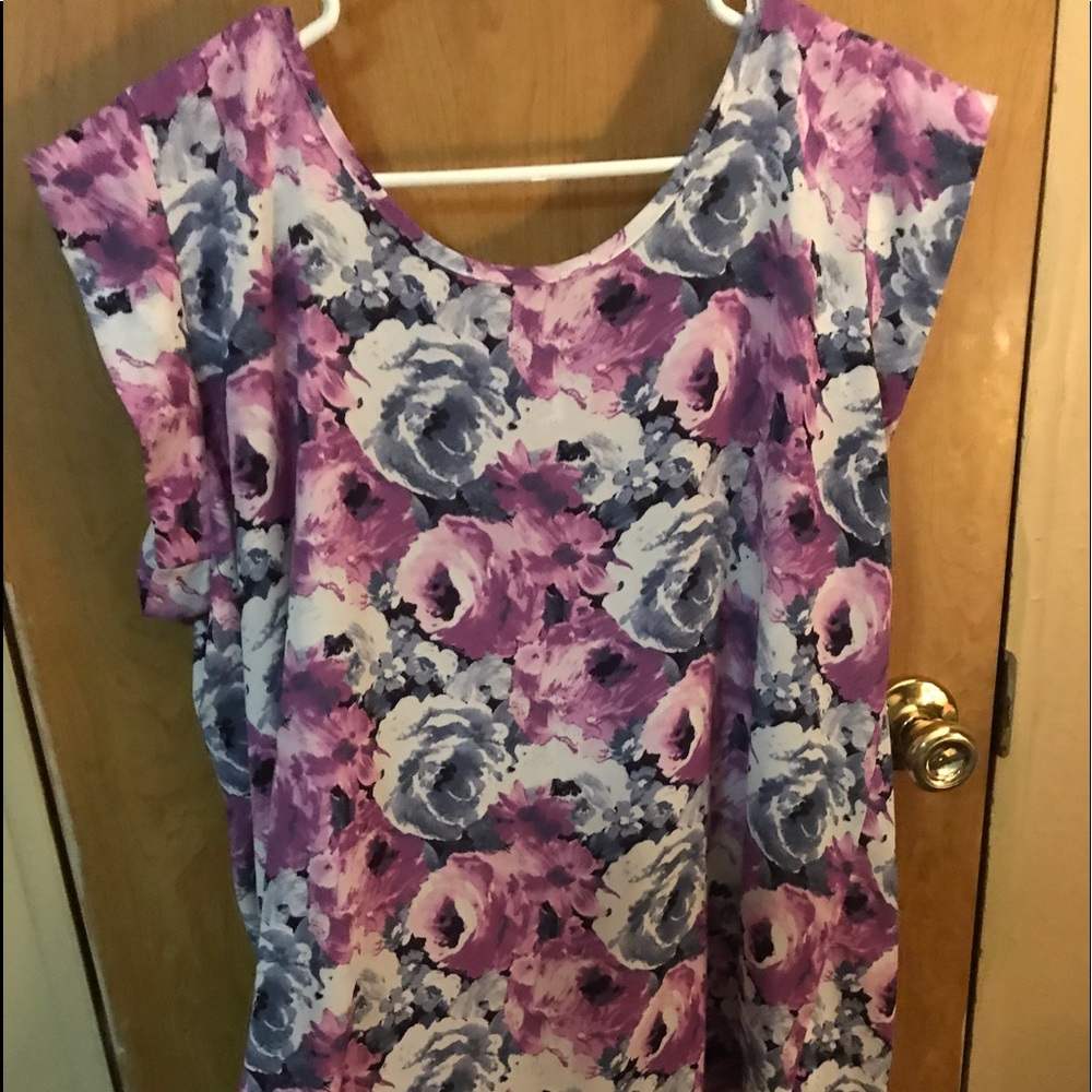 Brittany rose top